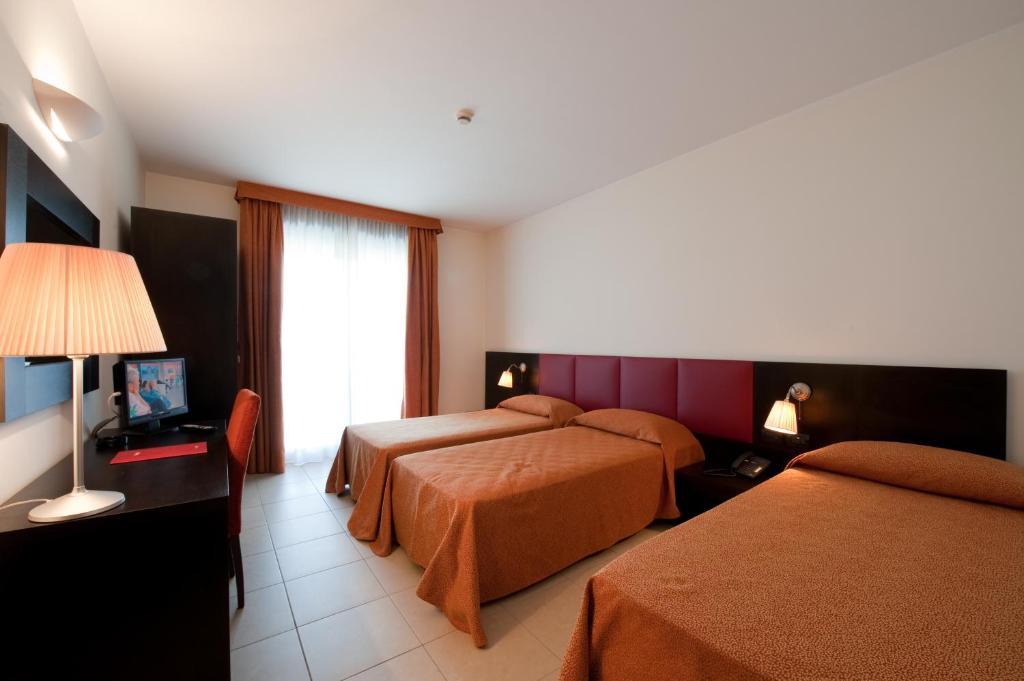 Hotel Parlapa Alpignano Εξωτερικό φωτογραφία