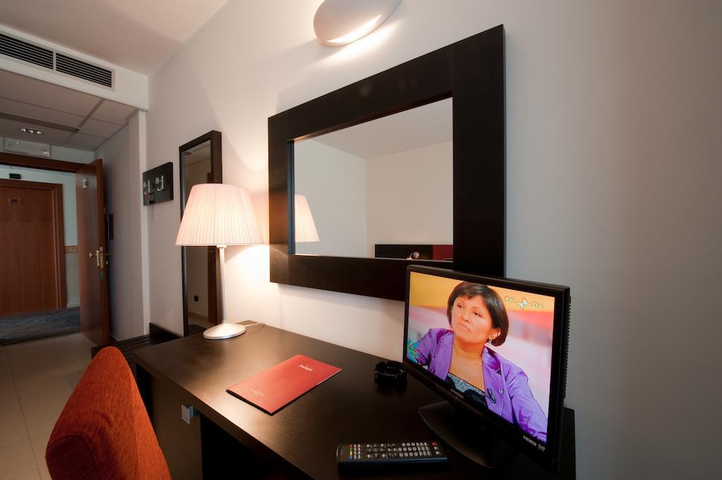 Hotel Parlapa Alpignano Εξωτερικό φωτογραφία